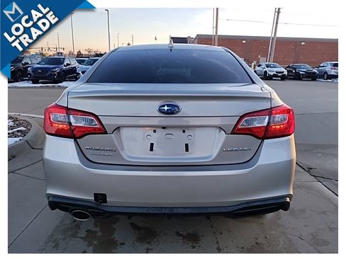 Used 2019 Subaru Legacy 2.5i Premium image 7