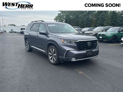 Used 2025 Honda Pilot Elite