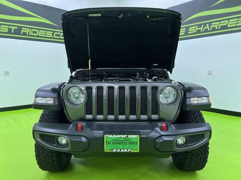 Used 2018 Jeep Wrangler Unlimited Rubicon AWD/4WD image 4