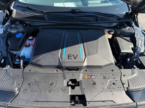 Used 2024 Hyundai Ioniq 5 Limited image 20