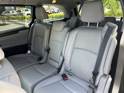 Certified 2024 Honda Odyssey EX-L image 20