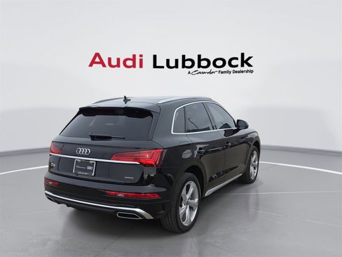 Certified 2025 Audi Q5 2.0T Premium Plus w/ Premium Plus Package image 8