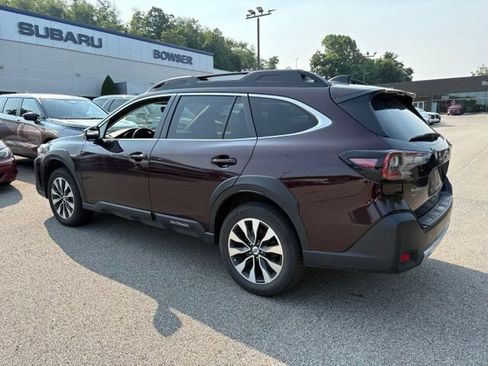 Used 2024 Subaru Outback Limited AWD/4WD image 3