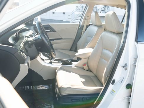 Used 2013 Honda Accord EX-L image 27