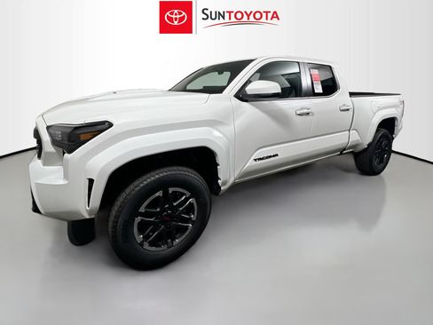 New 2026 Toyota Tacoma TRD Sport image 9