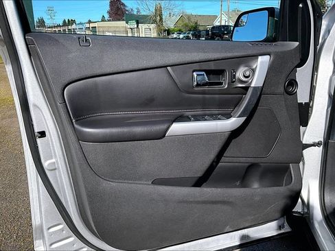 Used 2014 Ford Edge SEL AWD/4WD image 22