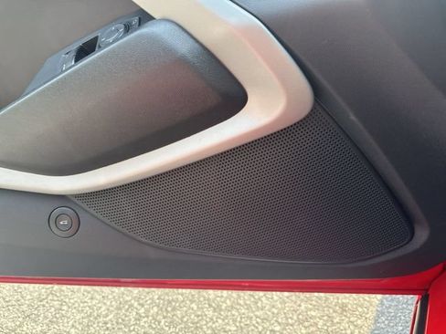 Used 2016 Chevrolet Camaro LT RWD image 26