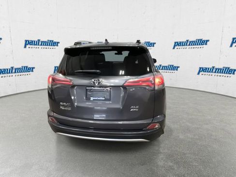 Used 2016 Toyota RAV4 XLE w/ Convenience Package image 10