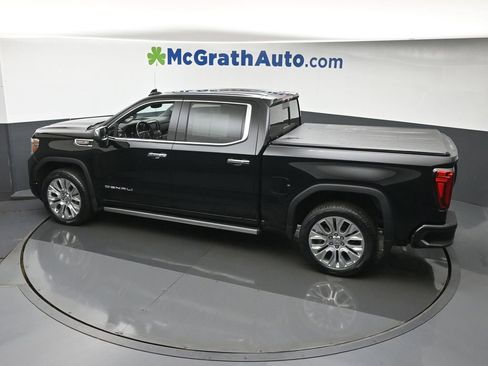 Used 2020 GMC Sierra 1500 Denali w/ Denali Ultimate Package AWD/4WD image 24
