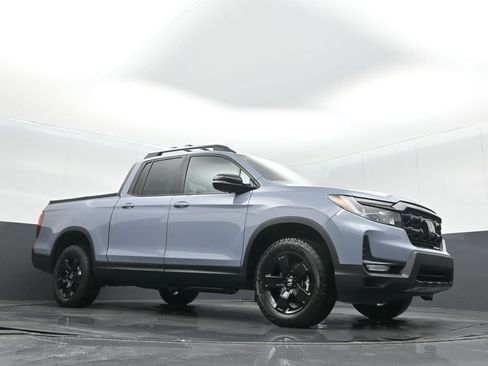 New 2026 Honda Ridgeline Black Edition image 17