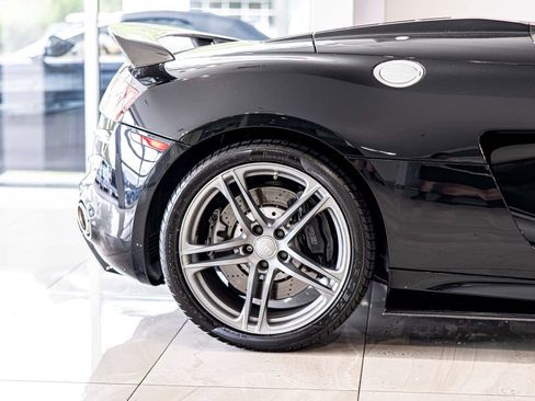 Used 2012 Audi R8 V10 AWD/4WD image 12