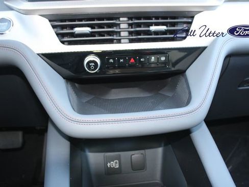 New 2026 Ford Explorer Active w/ Active Comfort Package image 14