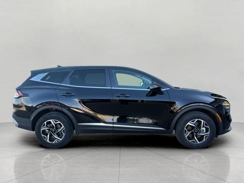 Used 2025 Kia Sportage LX image 13