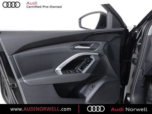 Certified 2025 Audi Q5 Premium w/ 19" Wheel Package image 20