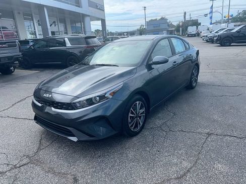 Certified 2024 Kia Forte LXS w/ LXS Technology Package FWD image 11