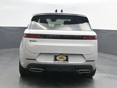 New 2026 Land Rover Range Rover Sport Dynamic SE AWD/4WD image 6