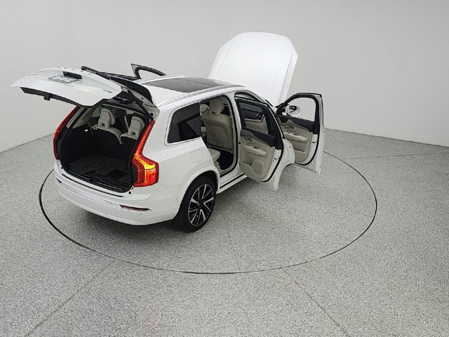 Used 2024 Volvo XC90 B6 Plus w/ Protection Package Premier AWD/4WD image 23