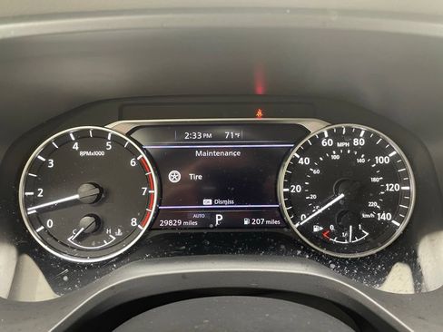 Used 2023 Nissan Rogue SV AWD/4WD image 29