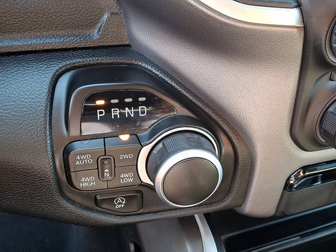 Certified 2023 RAM 1500 Big Horn AWD/4WD image 4