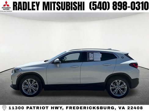 Used 2022 BMW X2 xDrive28i w/ Convenience Package AWD/4WD image 17