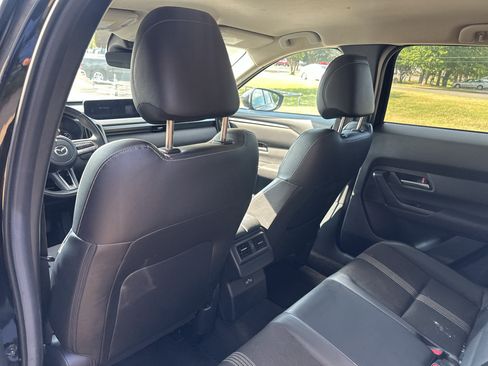Used 2025 MAZDA CX-50 AWD 2.5 S w/ Preferred Package image 16