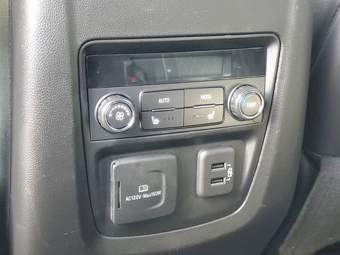 Certified 2023 Buick Enclave Avenir image 30