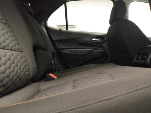 Used 2019 Chevrolet Equinox LT FWD image 19