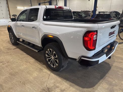 New 2026 GMC Canyon Denali image 2