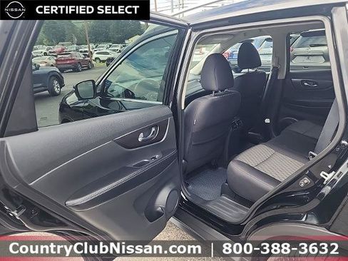 Certified 2019 Nissan Rogue SV w/ Premium Package AWD/4WD image 23