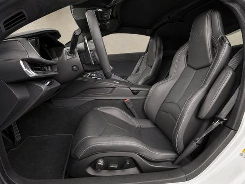 Used 2025 Chevrolet Corvette Stingray Preferred Cpe w/ Battery Protection Package RWD image 12