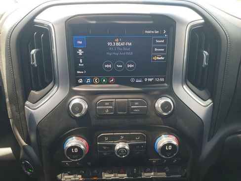 Used 2020 GMC Sierra 1500 SLT w/ SLT Premium Plus Package image 32