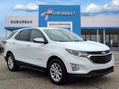 Used 2018 Chevrolet Equinox LT image 3