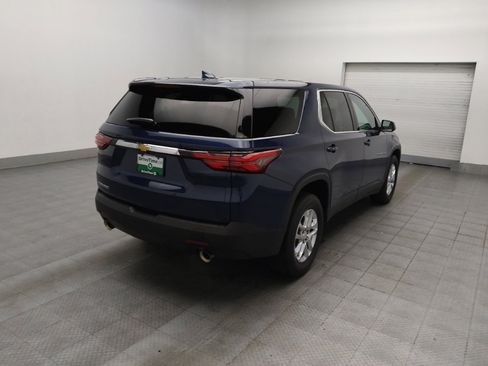 Used 2022 Chevrolet Traverse LS FWD image 9