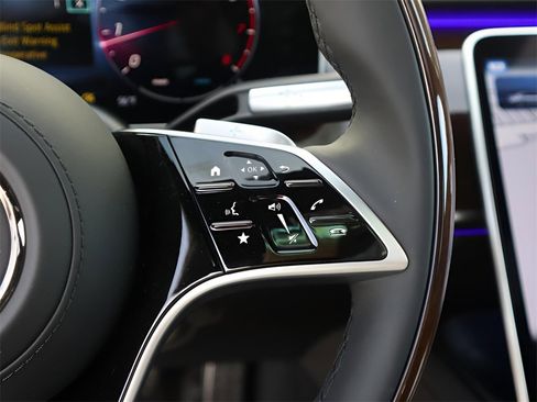 New 2026 Mercedes-Benz S 580 4MATIC Sedan image 40