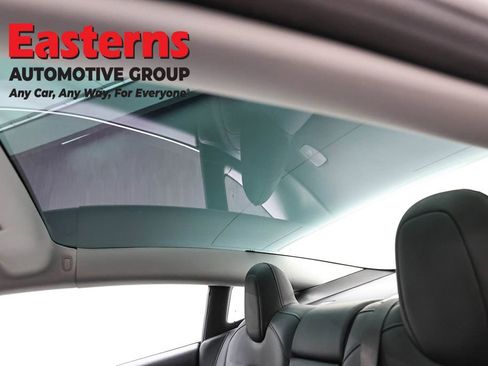 Used 2018 Tesla Model 3 Long Range image 30