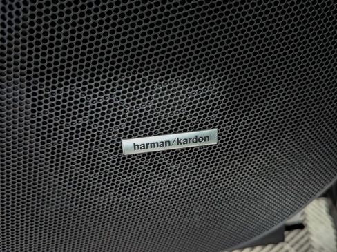 Used 2023 Subaru Forester Limited image 14