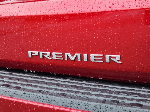 New 2026 Chevrolet Tahoe Premier image 17