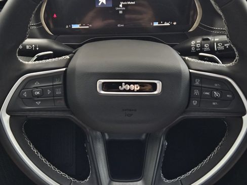 New 2026 Jeep Grand Cherokee Laredo RWD image 22