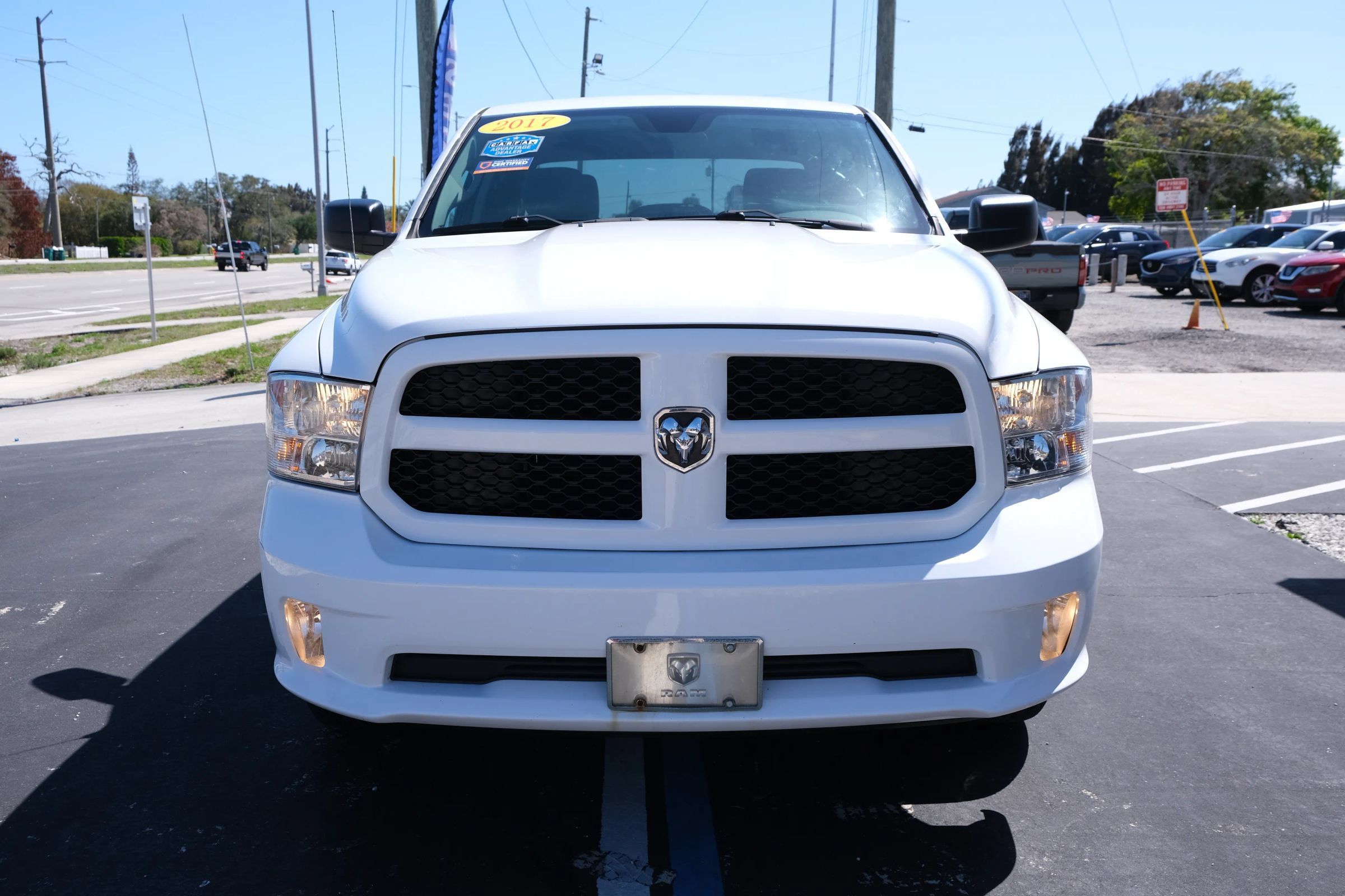 Used 2017 RAM 1500 Express AWD/4WD image 8