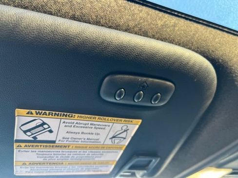Used 2016 Ford F250 Lariat w/ Lariat Ultimate Package AWD/4WD image 29