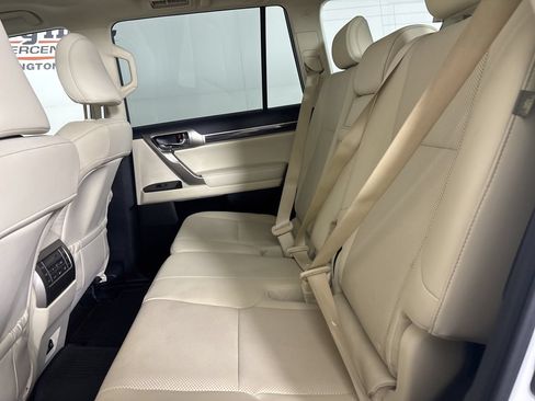 Used 2021 Lexus GX 460 Premium w/ Premium Package AWD/4WD image 26