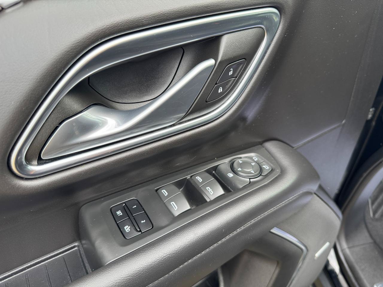 Used 2021 Chevrolet Tahoe LT AWD/4WD image 24