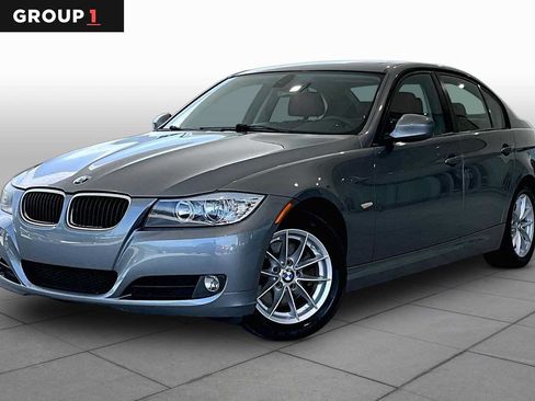 Used 2010 BMW 328i Sedan RWD image 1