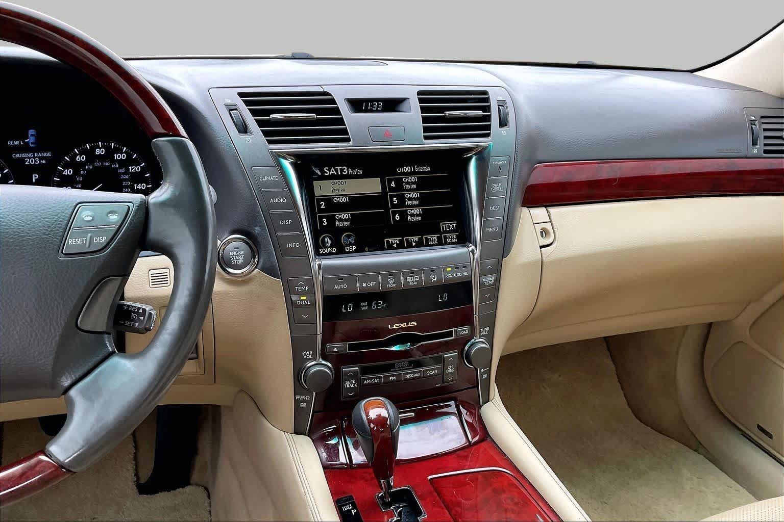 Used 2007 Lexus LS 460 RWD image 6