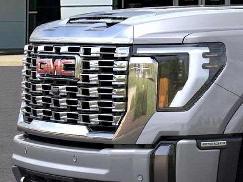 New 2026 GMC Sierra 2500 Denali w/ Denali Reserve Package image 56