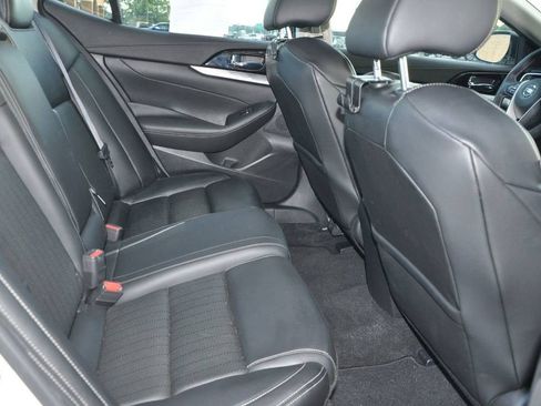 Used 2021 Nissan Maxima 3.5 SV w/ Floor Mat Group image 14