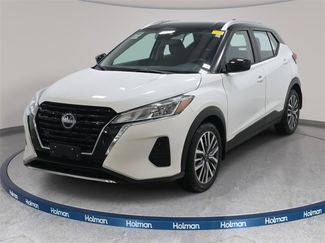 Used 2024 Nissan Kicks SV video 1