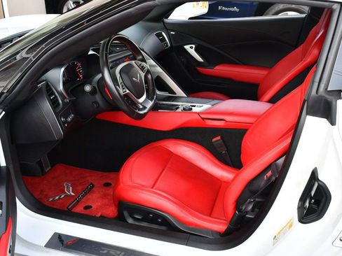Used 2017 Chevrolet Corvette Grand Sport RWD image 36
