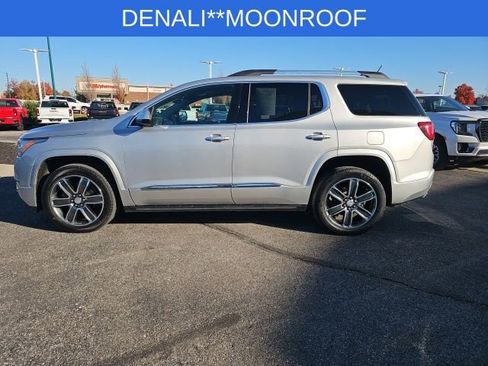 Used 2019 GMC Acadia Denali image 12