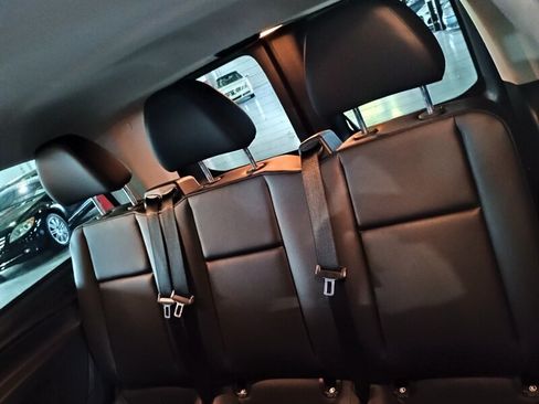 Used 2020 Mercedes-Benz Metris Passenger image 33
